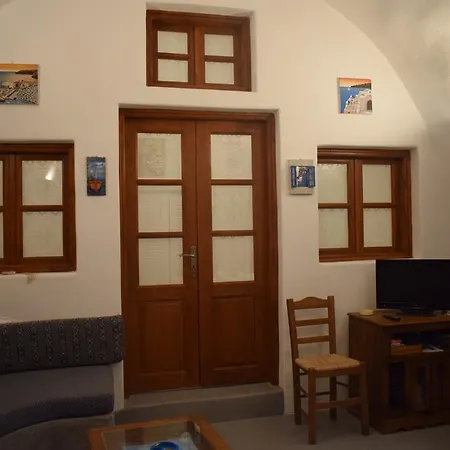 Tzannis Cave House بيت للعطل مونوليثوس